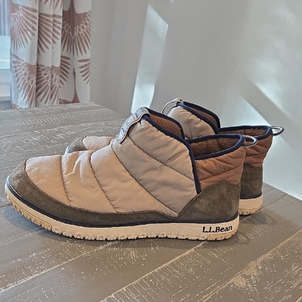 L.L. Bean Men's Beige and Olive Sneakers